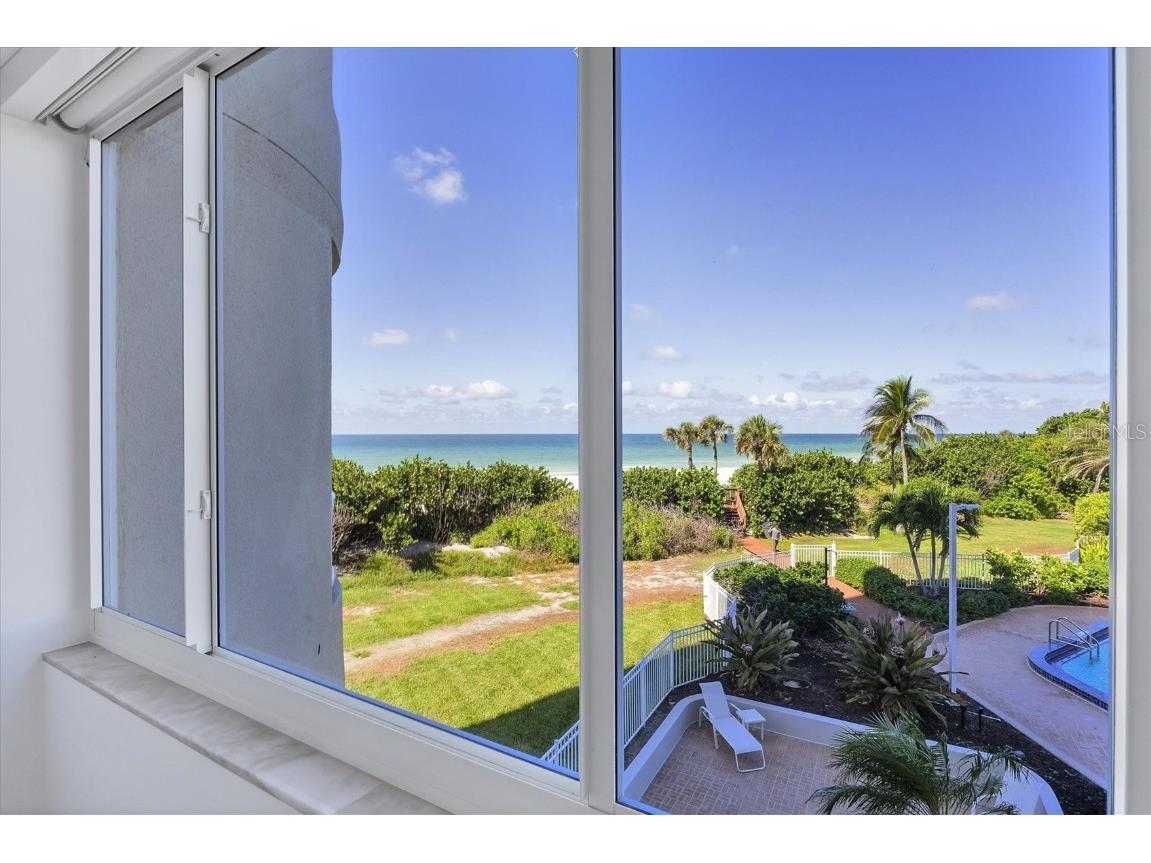 775 Longboat Club Road #203 Longboat Key FL 34228 A4667025 image28