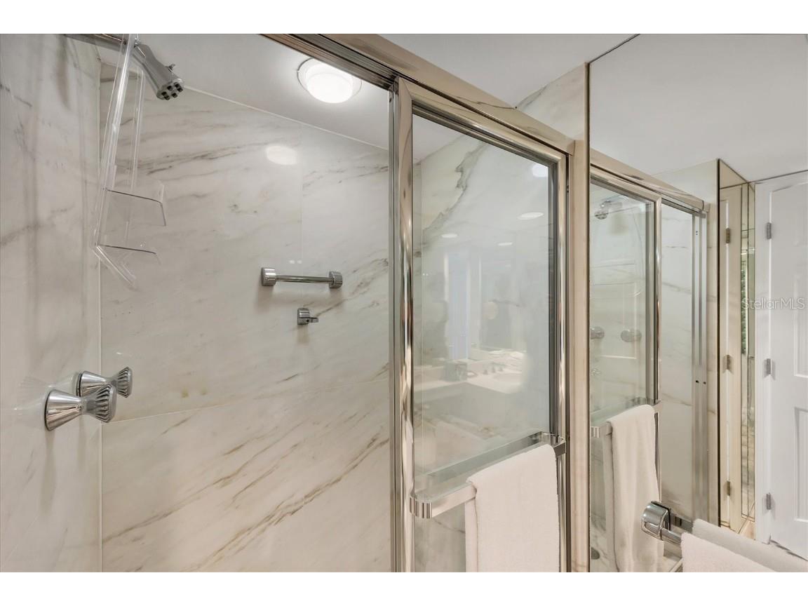 775 Longboat Club Road #203 Longboat Key FL 34228 A4667025 image30