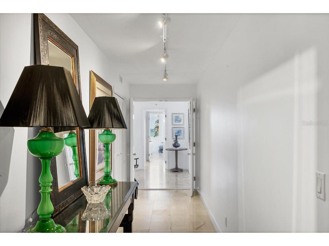 775 Longboat Club Road #203 Longboat Key FL 34228 A4667025 image34