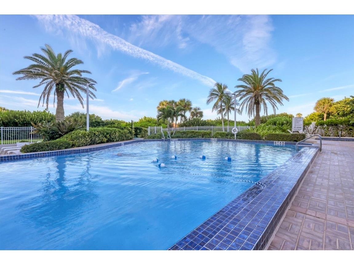 775 Longboat Club Road #203 Longboat Key FL 34228 A4667025 image41