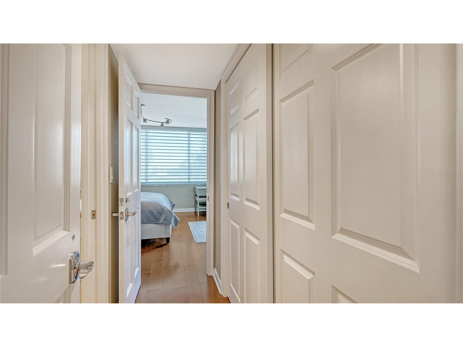 775 Longboat Club Road #204 Longboat Key FL 34228 A4677065 image18