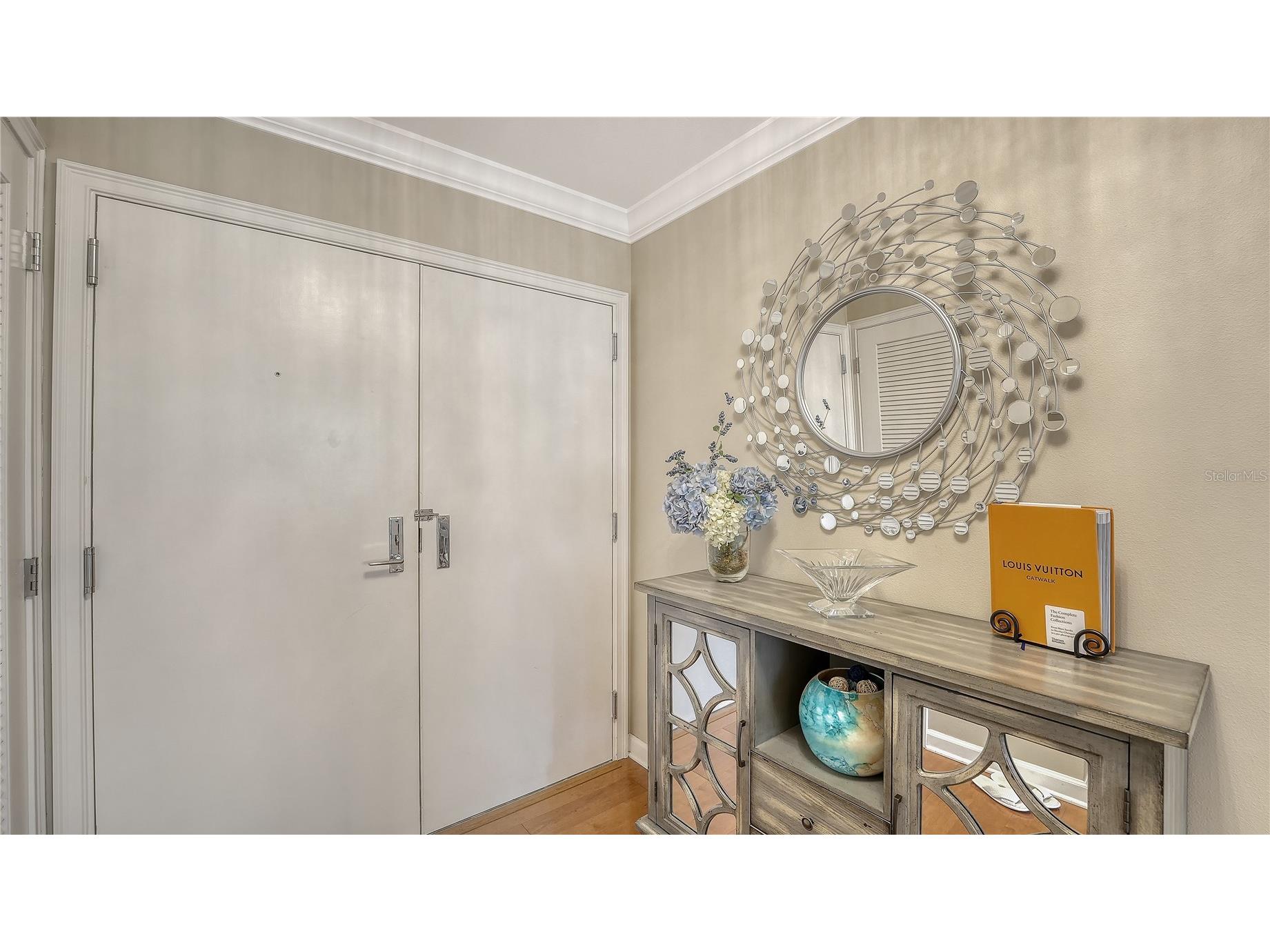 775 Longboat Club Road #204 Longboat Key FL 34228 A4677065 image2