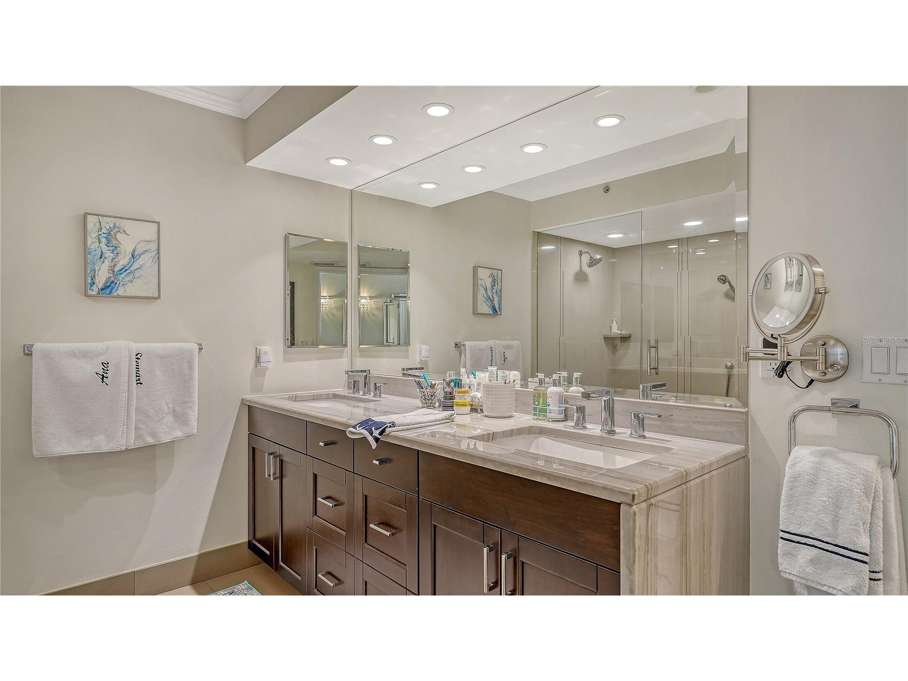 775 Longboat Club Road #204 Longboat Key FL 34228 A4677065 image22