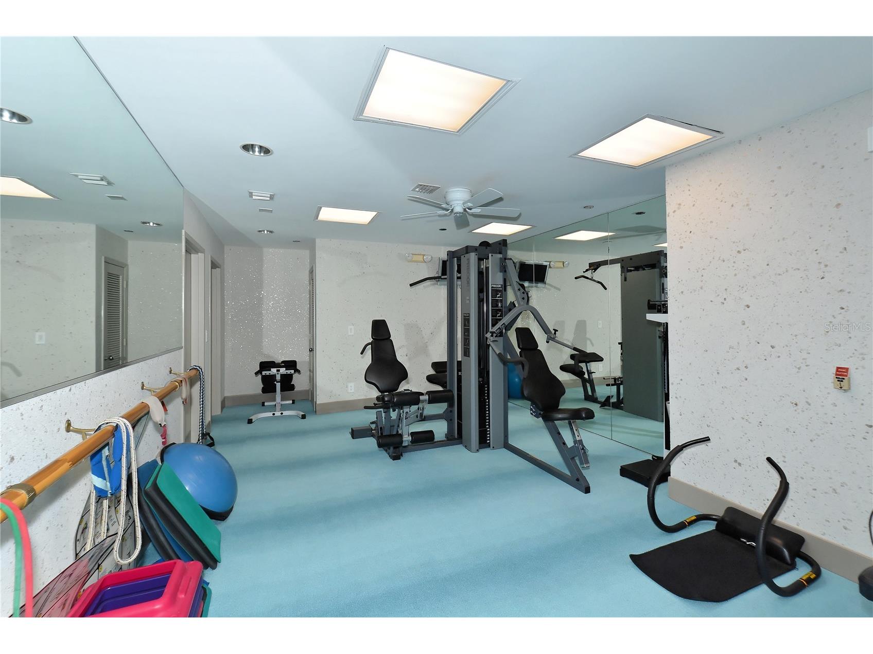 775 Longboat Club Road #204 Longboat Key FL 34228 A4677065 image33