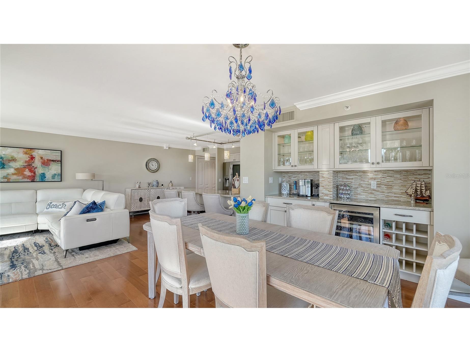 775 Longboat Club Road #204 Longboat Key FL 34228 A4677065 image6