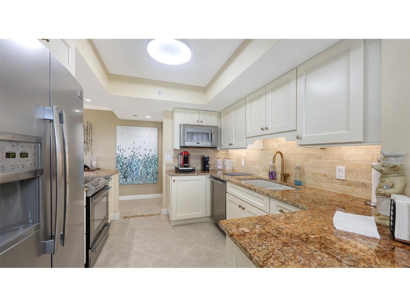 775 Longboat Club Road #304 Longboat Key FL 34228 A4671935 image11