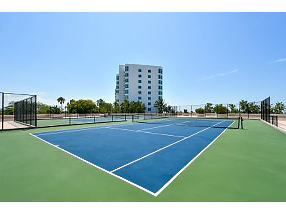 775 Longboat Club Road #304 Longboat Key FL 34228 A4671935 image52