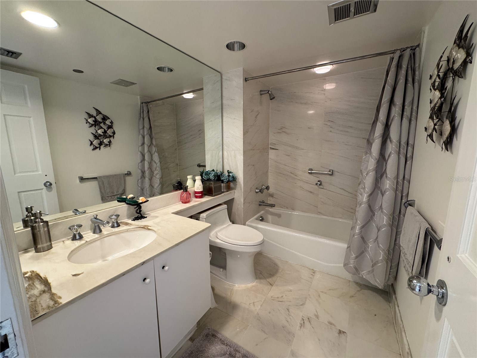775 Longboat Club Road #401 Longboat Key FL 34228 - GULF OF MEXICO A4681439 image15