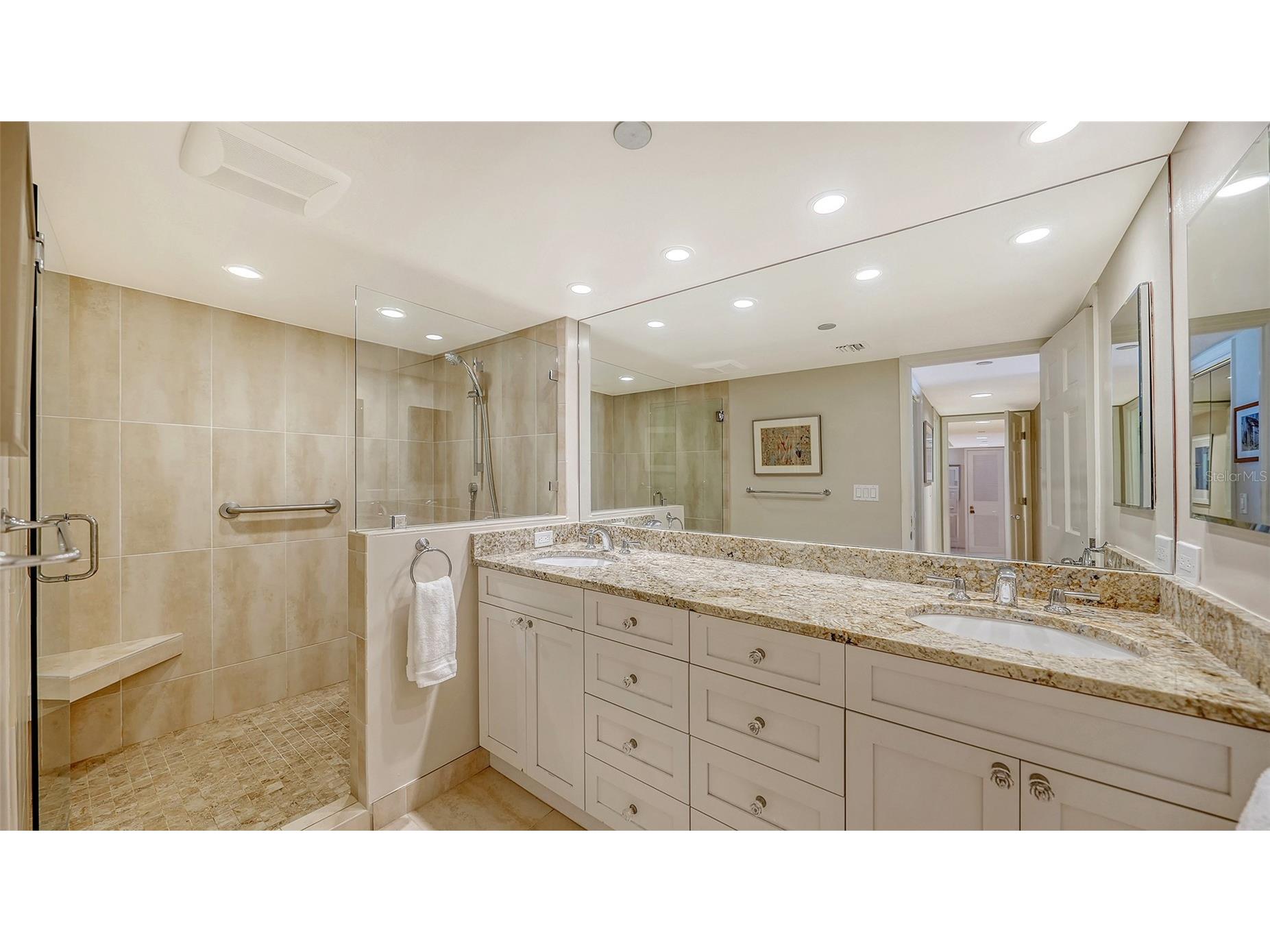 775 Longboat Club Road #606 Longboat Key FL 34228 - GULF A4666117 image10