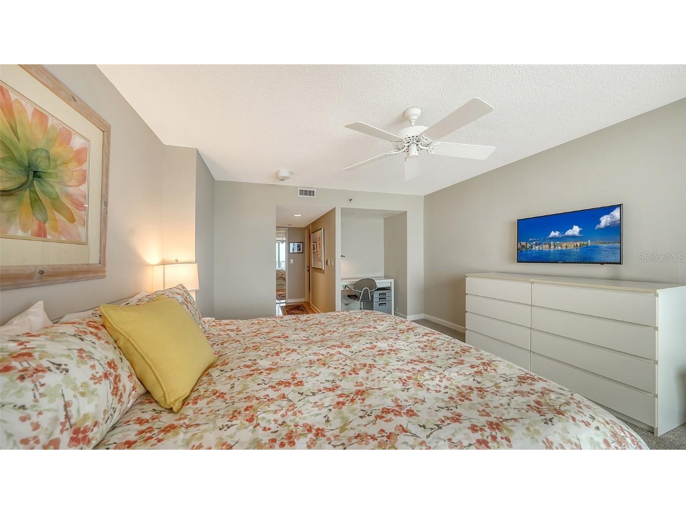 775 Longboat Club Road #606 Longboat Key FL 34228 - GULF A4666117 image9