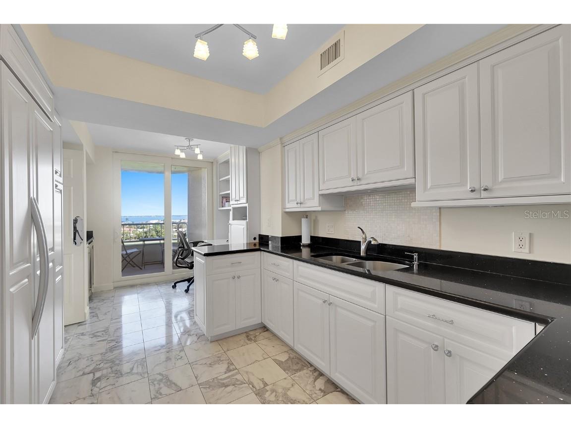 775 Longboat Club Road #705 Longboat Key FL 34228 - GULF OF AMERICA A4672711 image24