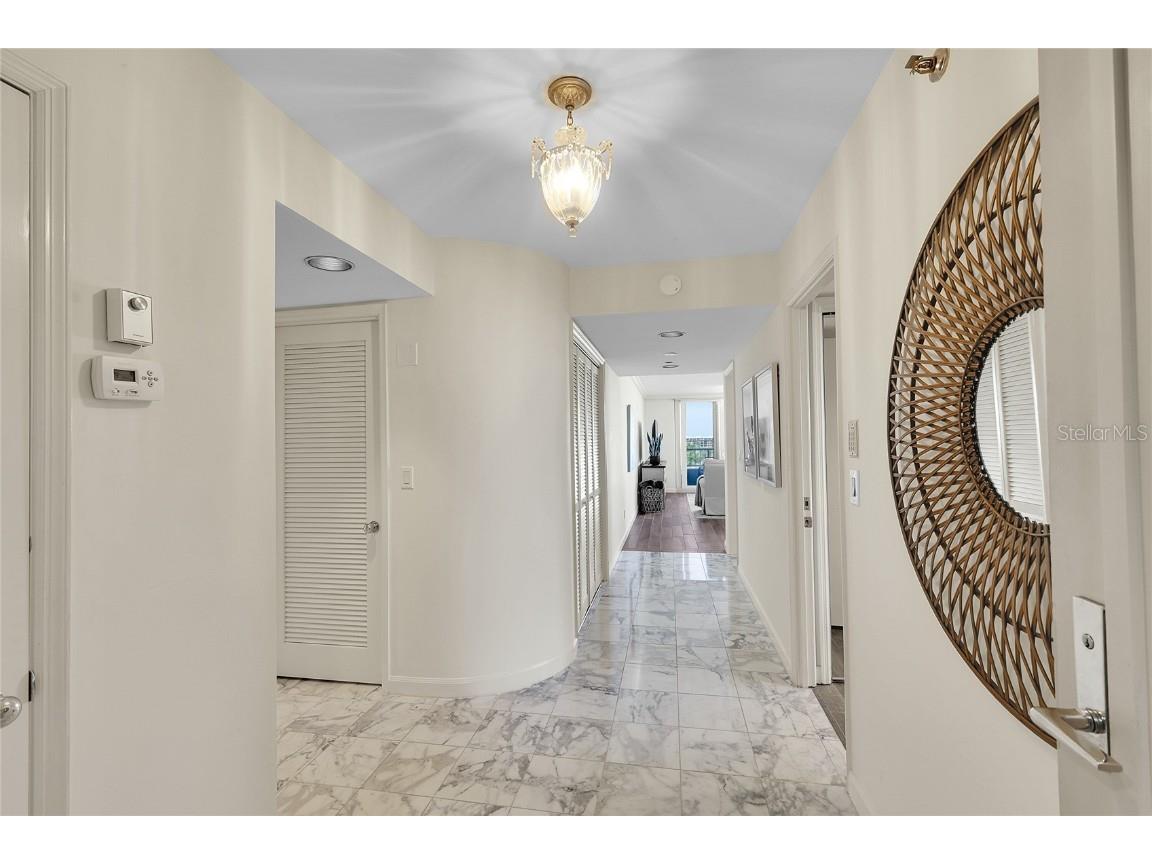 775 Longboat Club Road #705 Longboat Key FL 34228 - GULF OF AMERICA A4672711 image7