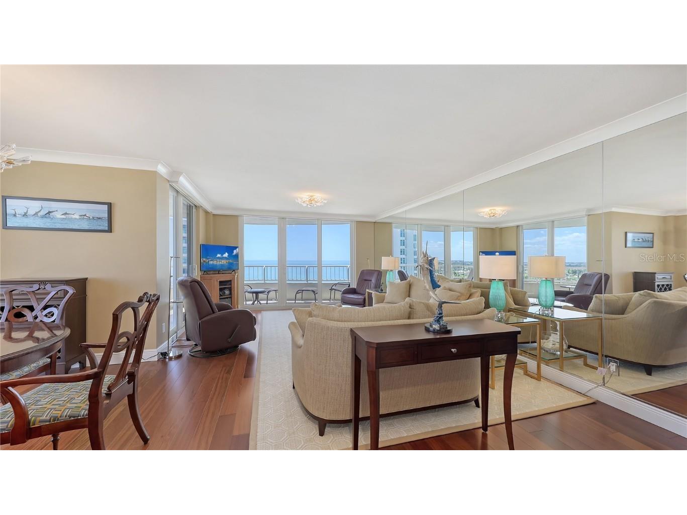 775 Longboat Club Road #807 Longboat Key FL 34228 - GULF OF MEXICO / SARASOTA BAY A4667077 image21