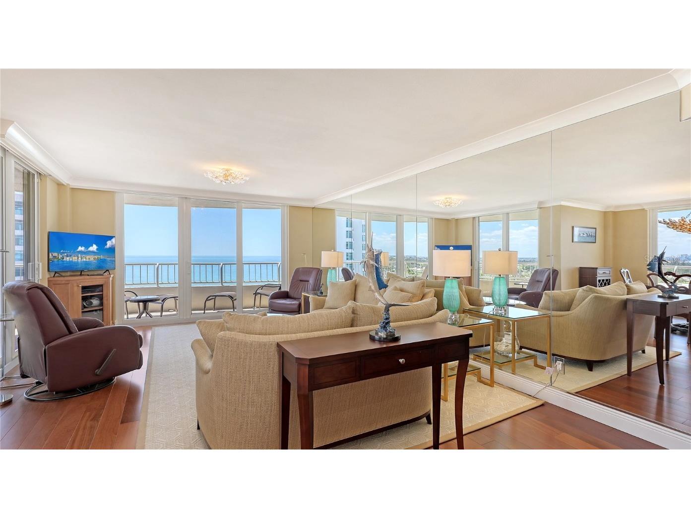 775 Longboat Club Road #807 Longboat Key FL 34228 - GULF OF MEXICO / SARASOTA BAY A4667077 image22