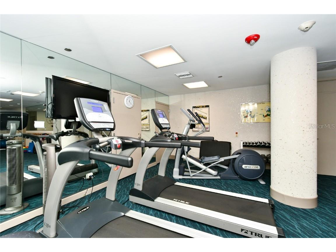 775 Longboat Club Road #807 Longboat Key FL 34228 - GULF OF MEXICO / SARASOTA BAY A4667077 image69