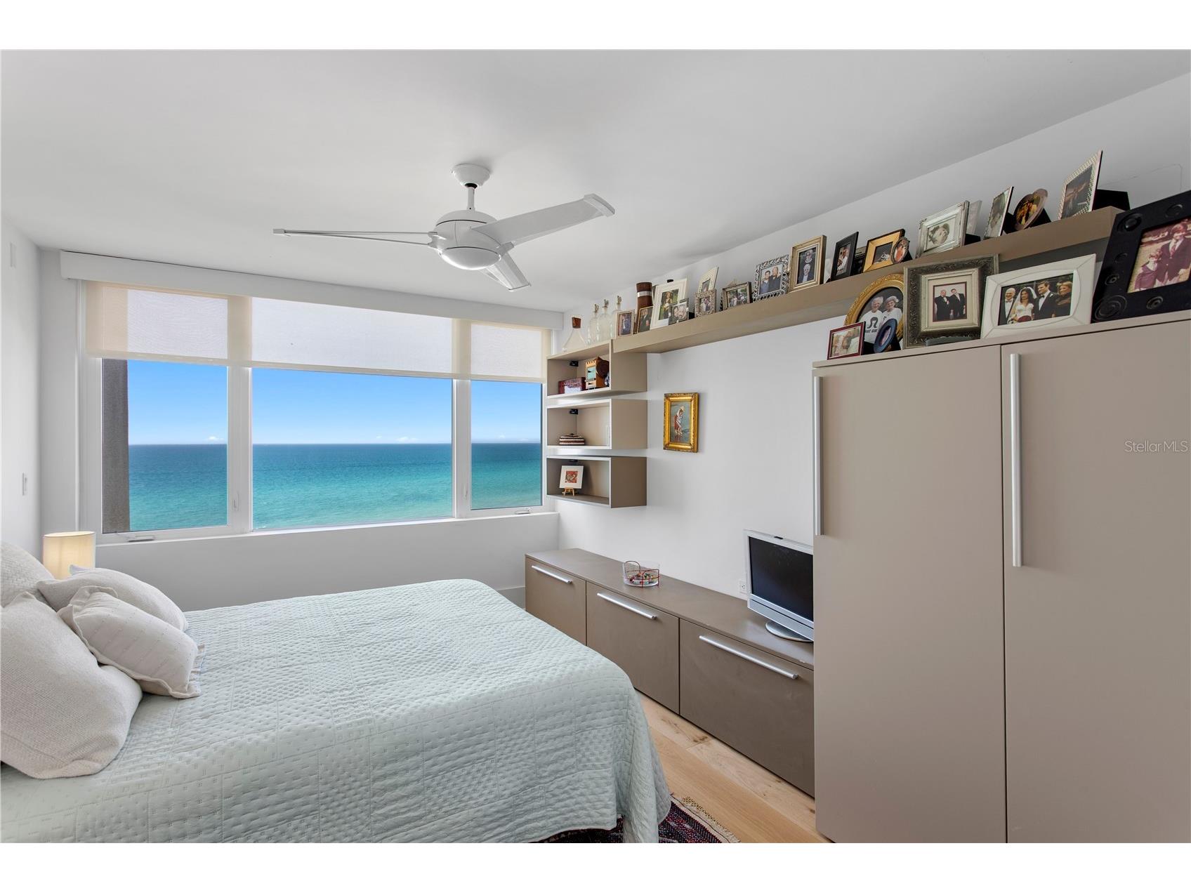 775 Longboat Club Road #808 Longboat Key FL 34228 - GULF OF MEXICO A4683021 image23