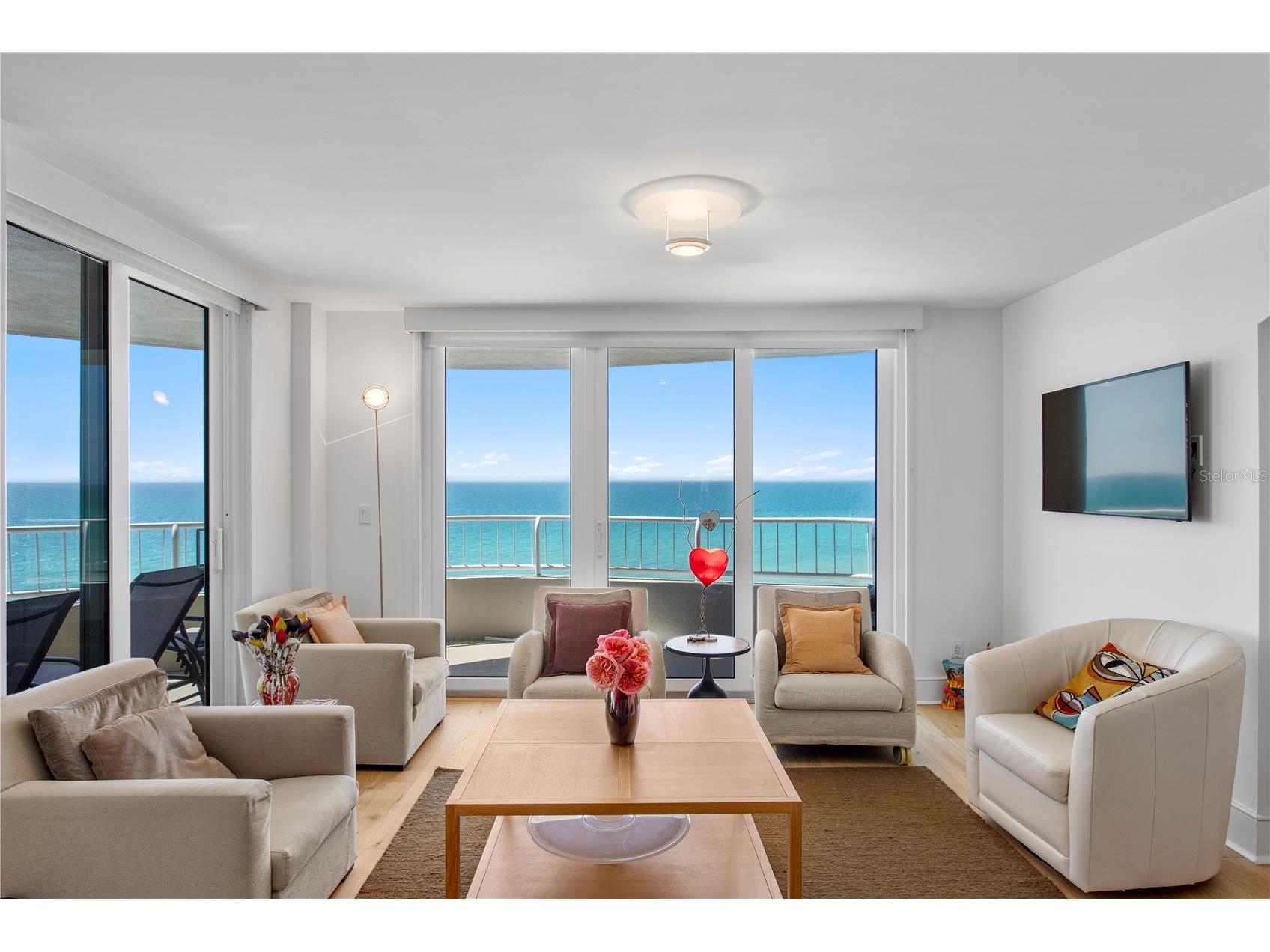 775 Longboat Club Road #808 Longboat Key FL 34228 - GULF OF MEXICO A4683021 image4