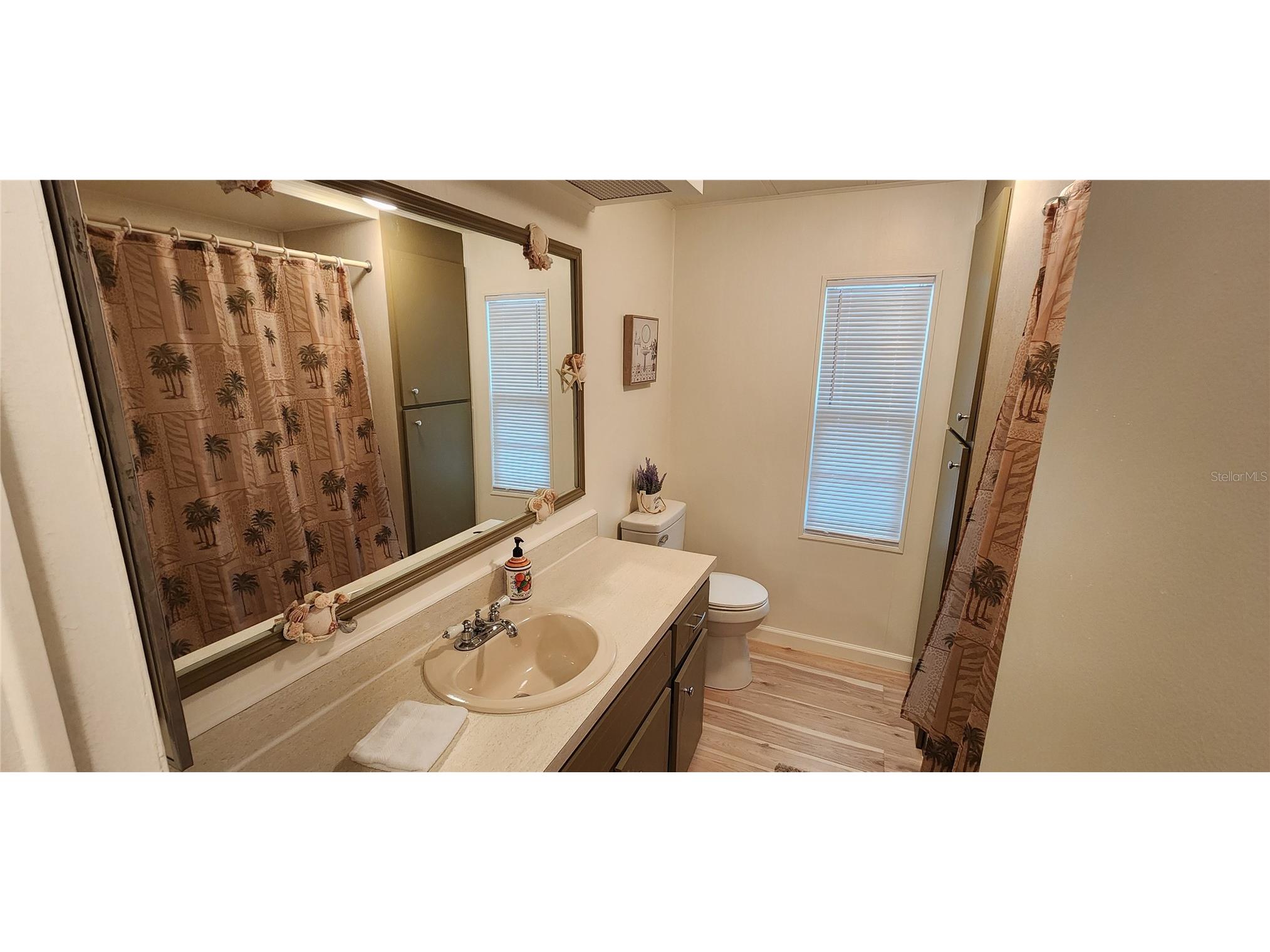 775 Royal Palm Circle Largo FL 33778 TB8475588 image14