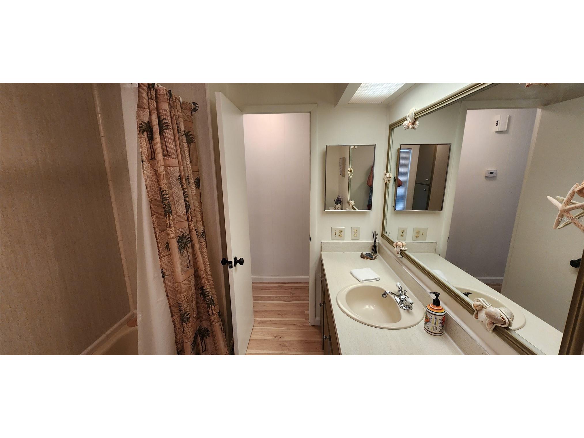 775 Royal Palm Circle Largo FL 33778 TB8475588 image9