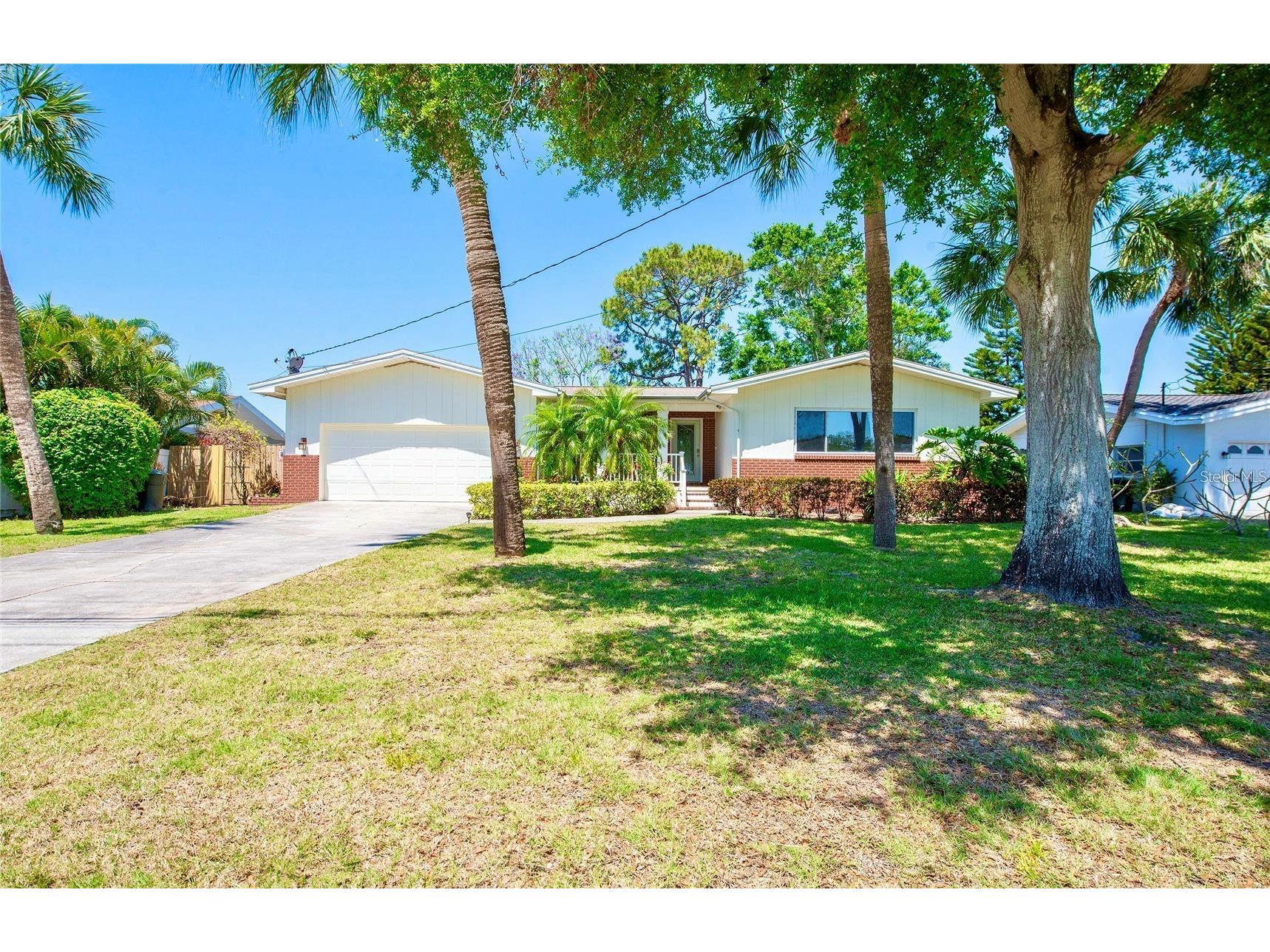 775 S Bayshore Boulevard Safety Harbor FL 34695 - TAMPA BAY/ ALLIGATOR LAKE TB8496683 image1