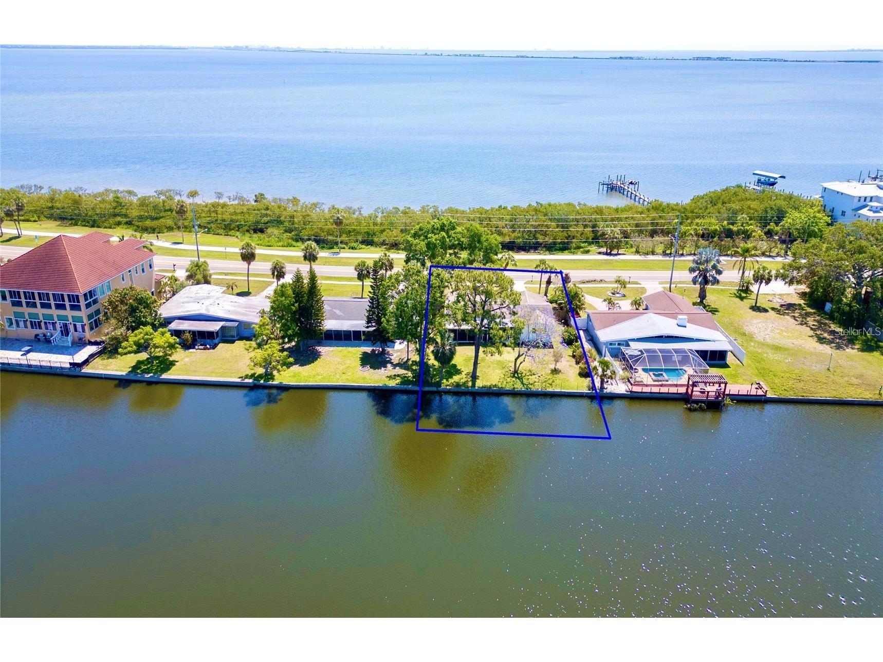 775 S Bayshore Boulevard Safety Harbor FL 34695 - TAMPA BAY/ ALLIGATOR LAKE TB8496683 image50