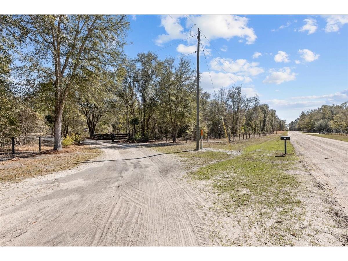 775 SW Choctaw Avenue Fort White FL 32038 TB8480218 image52