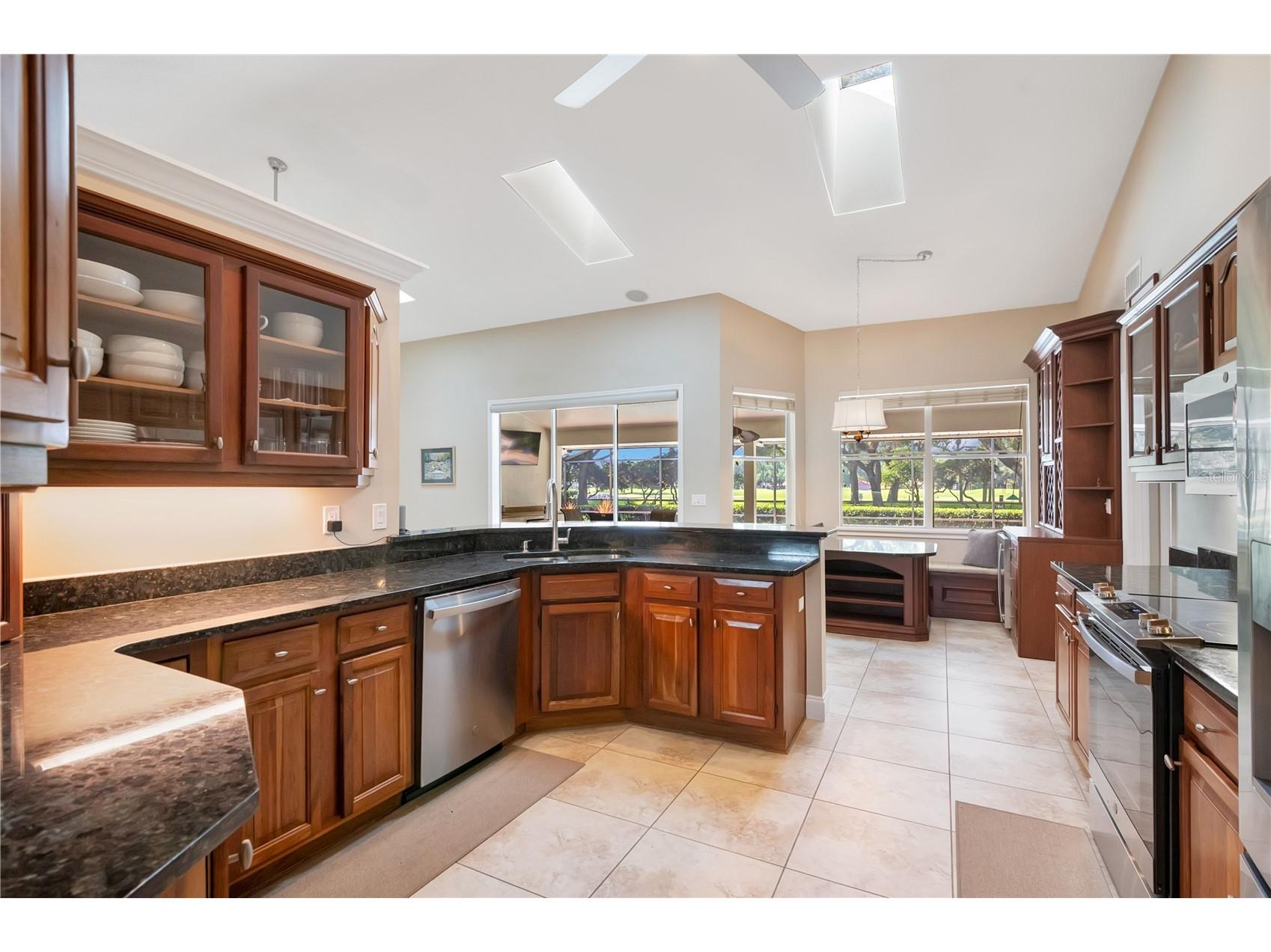 7750 Apple Tree Circle Orlando FL 32819 O6420397 image14
