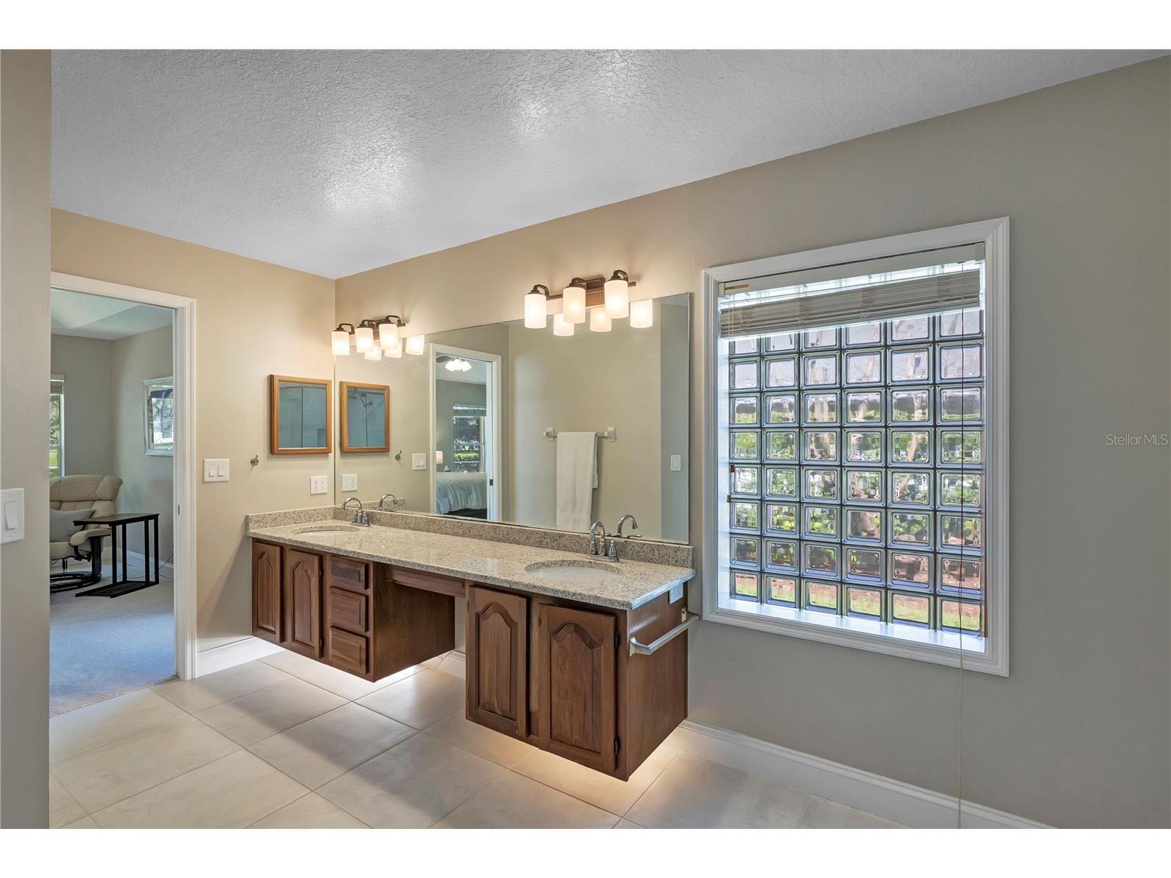 7750 Apple Tree Circle Orlando FL 32819 O6420397 image21