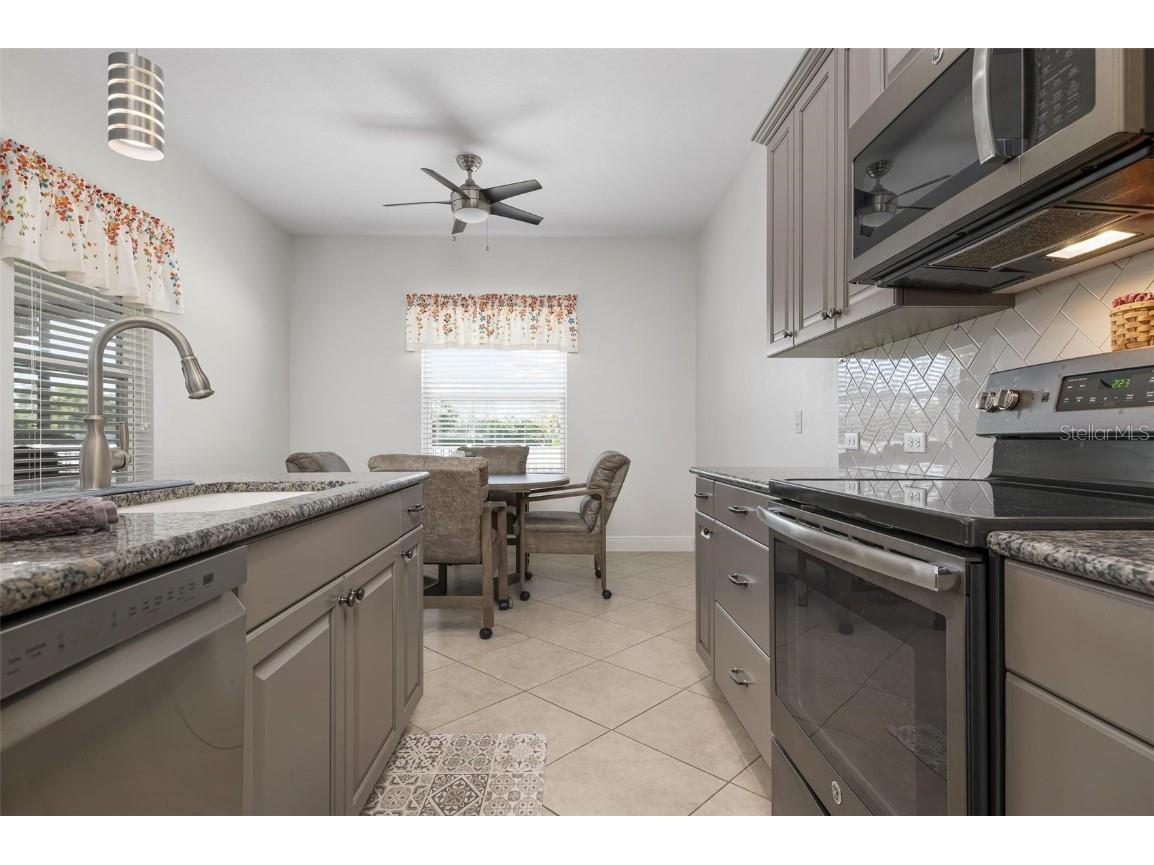 7750 Ridgelake Circle Bradenton FL 34203 A4656001 image27