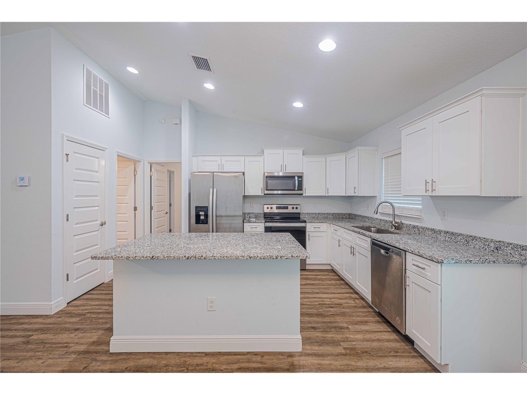 7752 N Walton Terrace Citrus Springs FL 34434 OM718123 image6