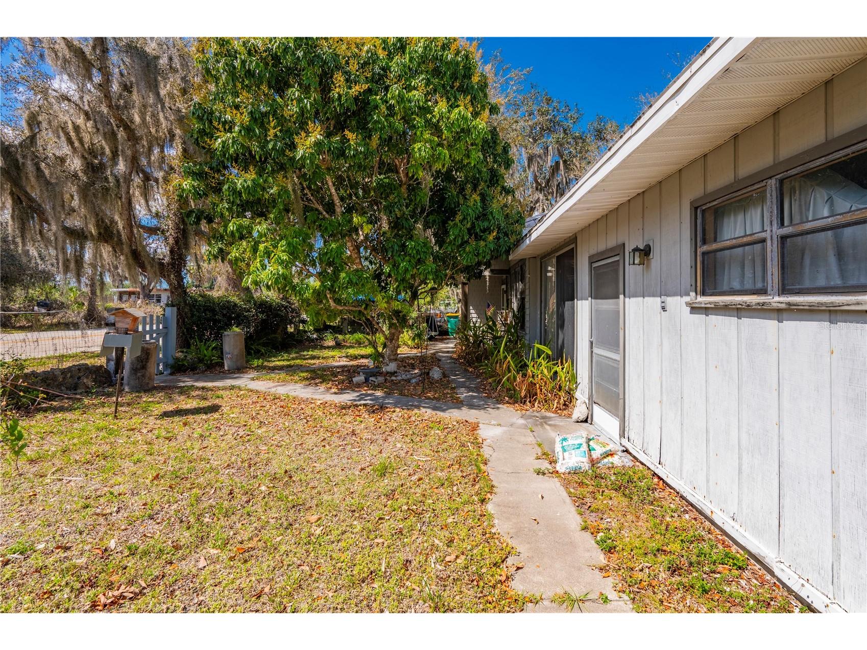 7754 Riverside Drive Punta Gorda FL 33982 - SHELL CREEEK C7523049 image8