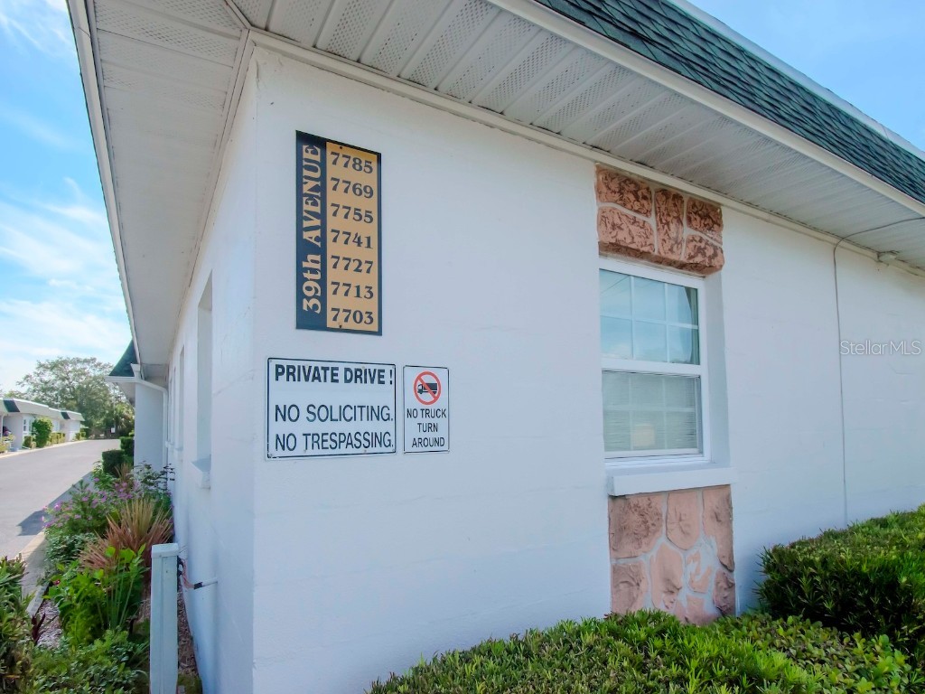 7755 39th Avenue N Saint Petersburg FL 33709 TB8444874 image24