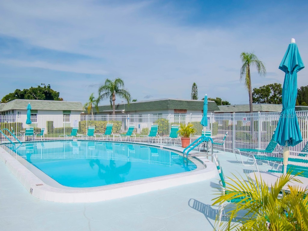 7755 39th Avenue N Saint Petersburg FL 33709 TB8444874 image27