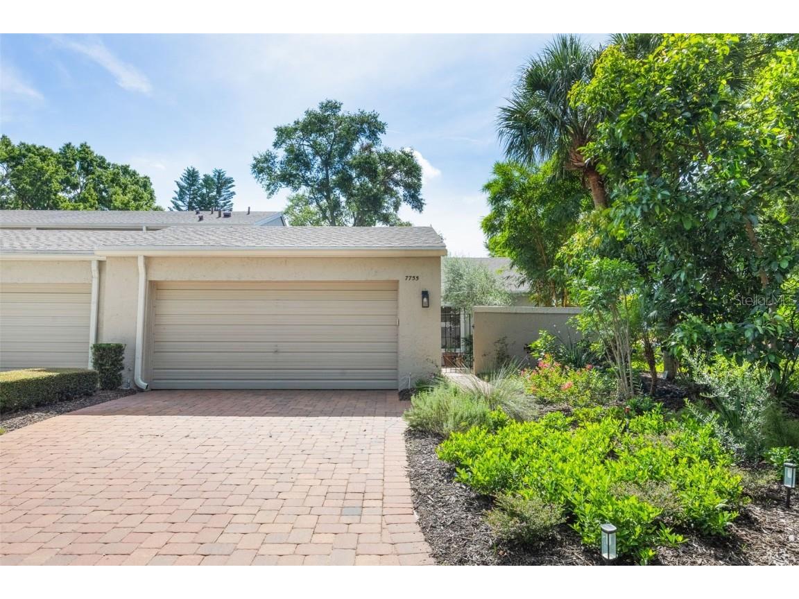 7755 High Pine Road Orlando FL 32819 R4909577 image1