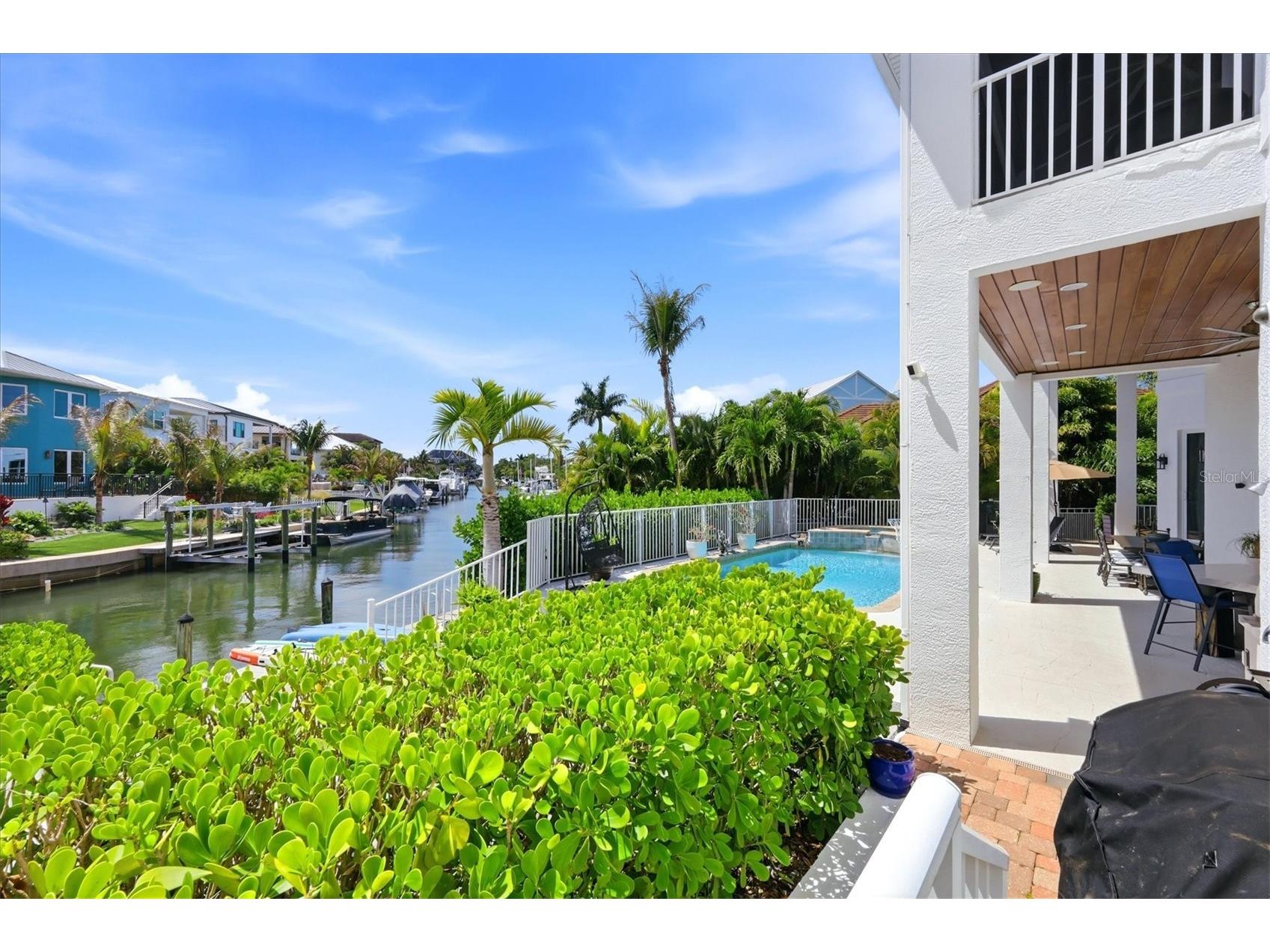 7755 Holiday Drive N Sarasota FL 34231 A4687403 image37