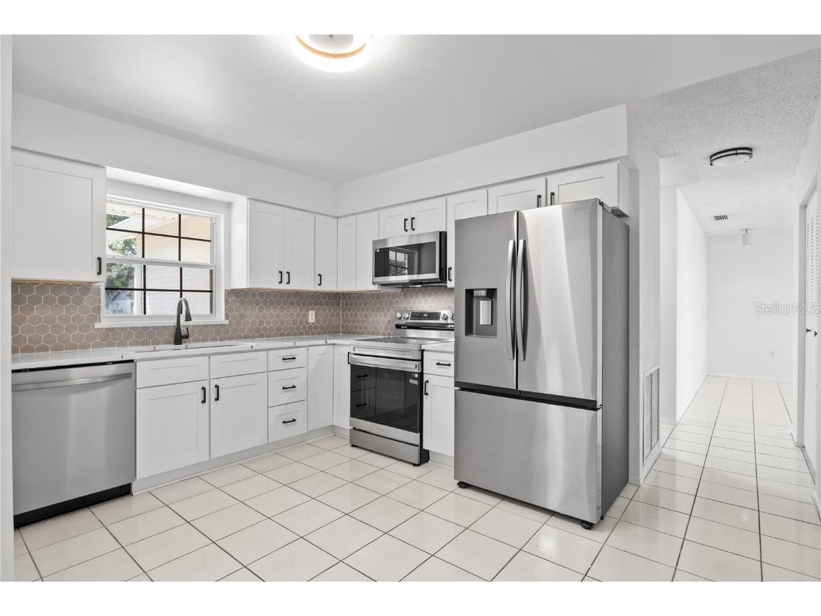 776 Mockingbird Lane Deland FL 32720 O6354289 image2