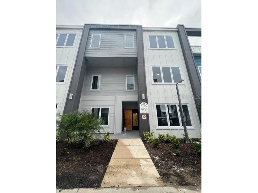 7760 Sandy Ridge Drive #212 Reunion FL 34747 O6164367 image1