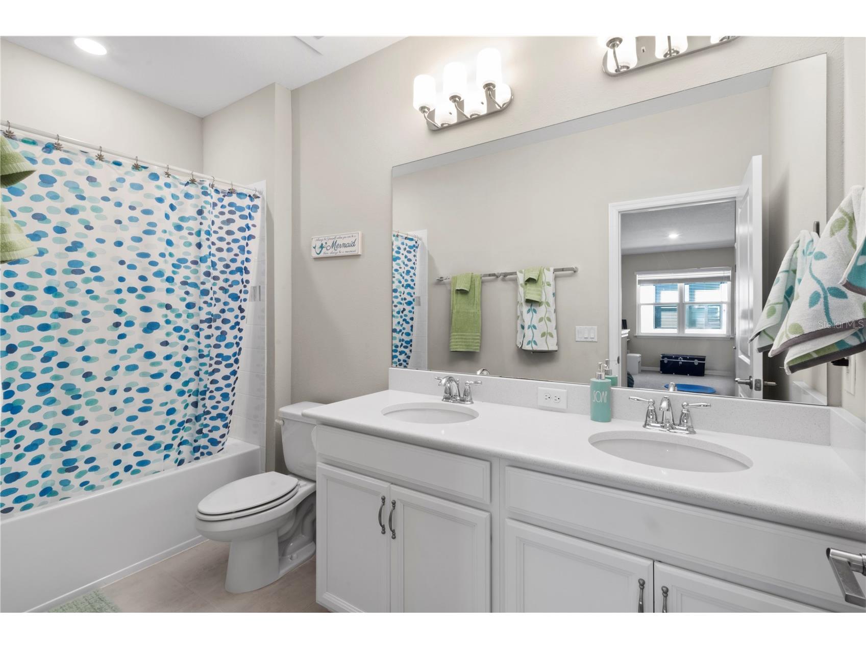 7763 Nightfall Terrace Sarasota FL 34241 A4681756 image28