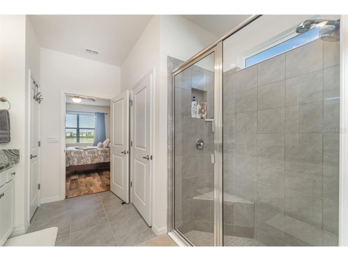 7764 June Lane Wildwood FL 34785 TB8440664 image16