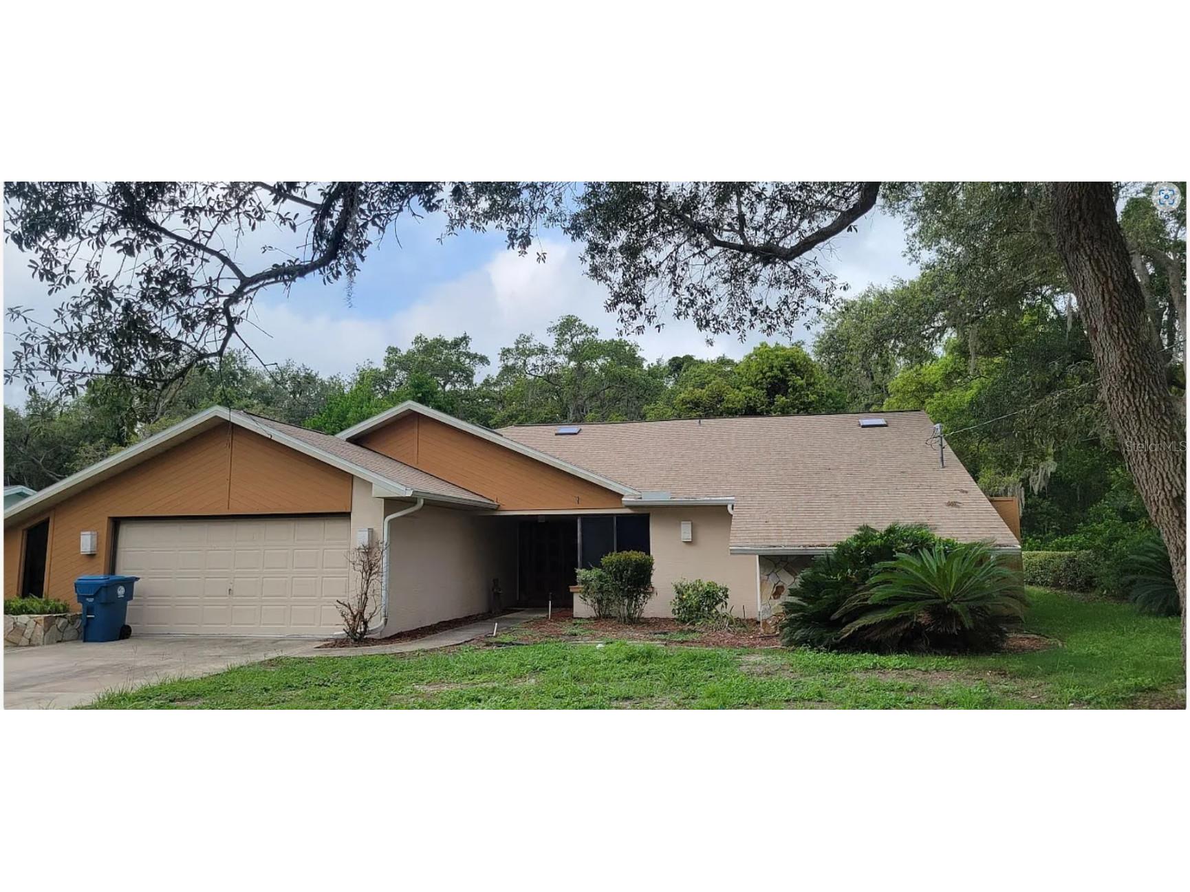 7765 Holiday Drive Spring Hill FL 34606 J966258 image1