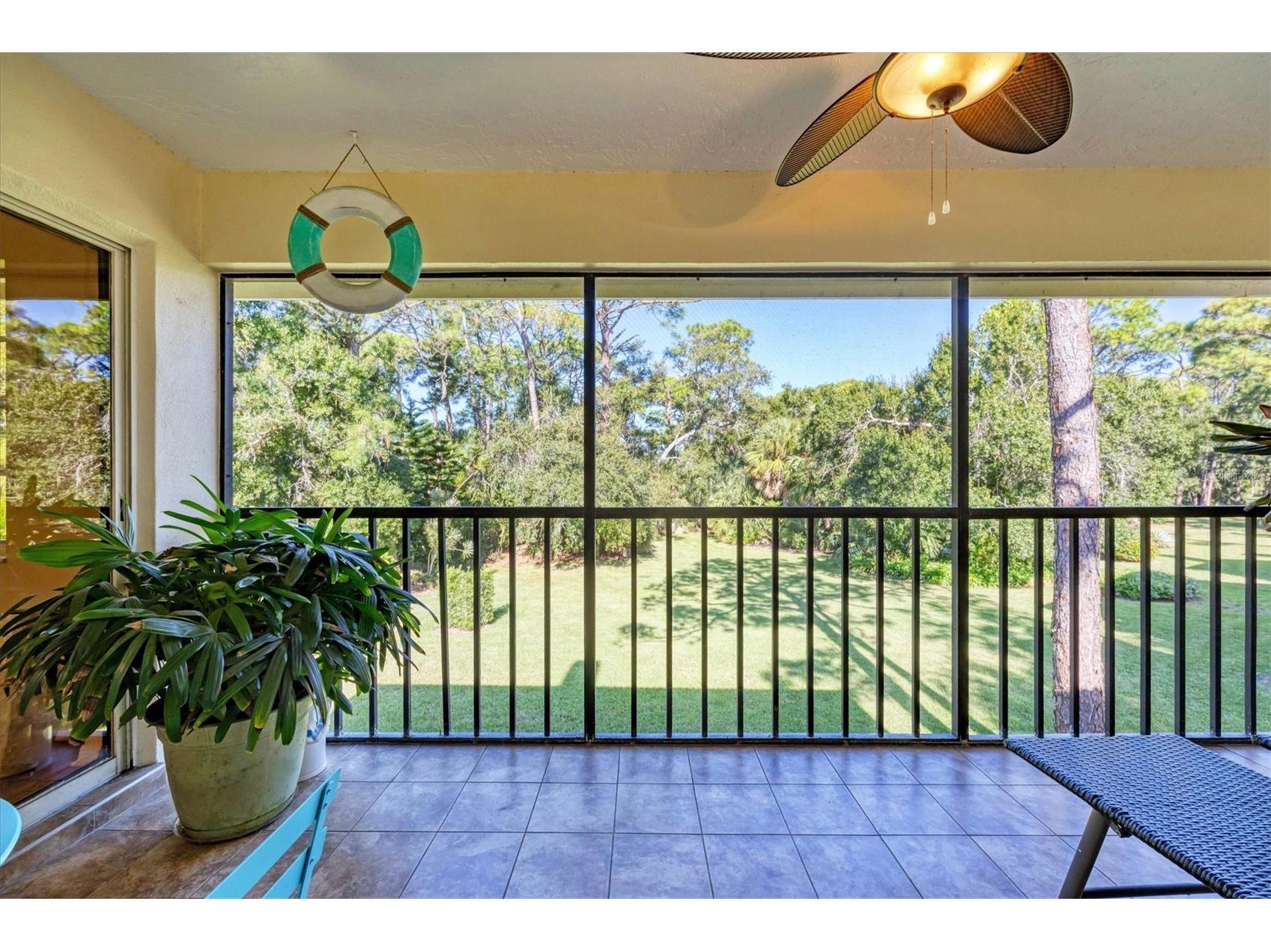 7768 Fairway Woods Drive Sarasota FL 34238 A4668745 image22