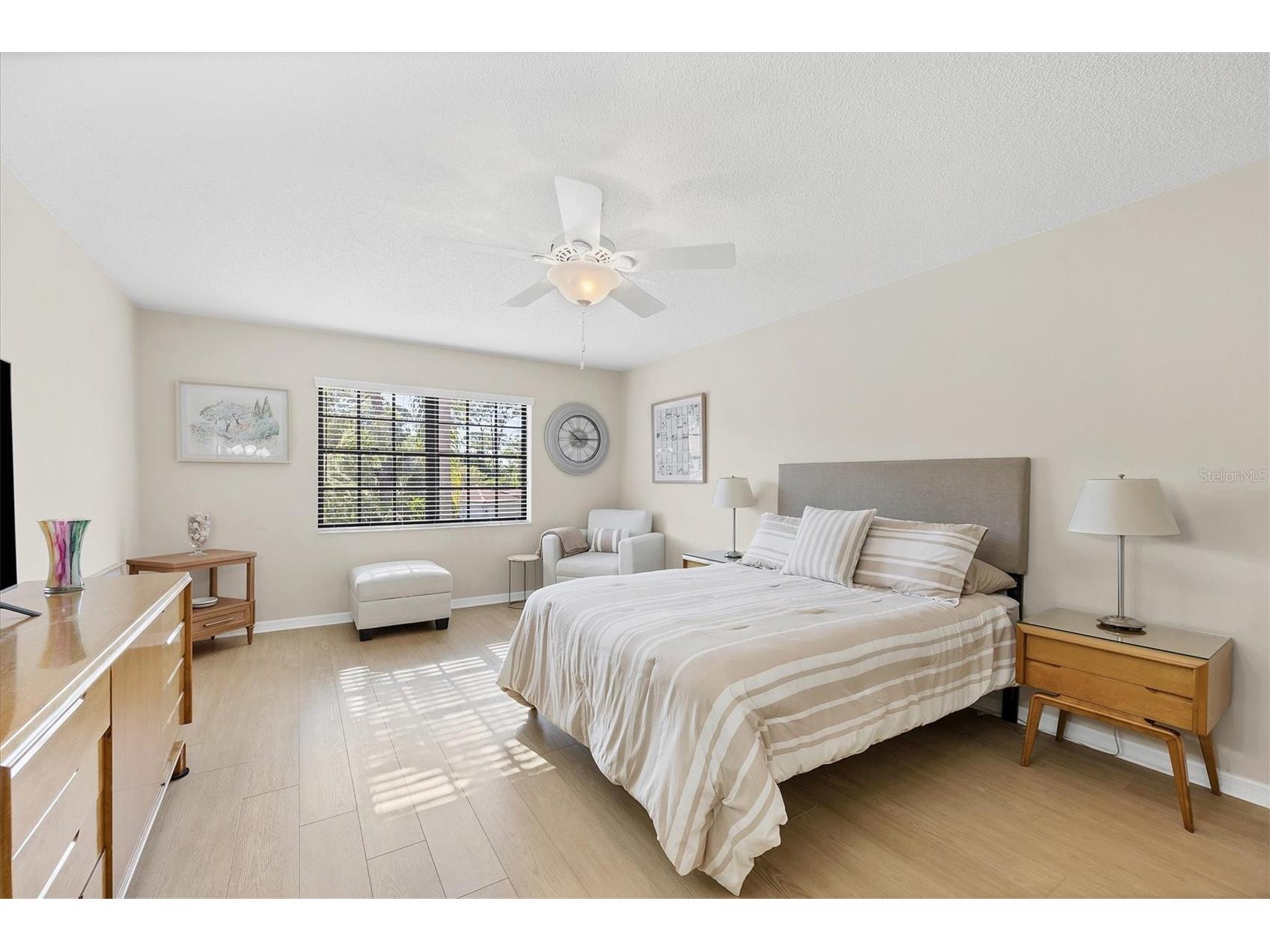 7768 Fairway Woods Drive Sarasota FL 34238 A4668745 image23