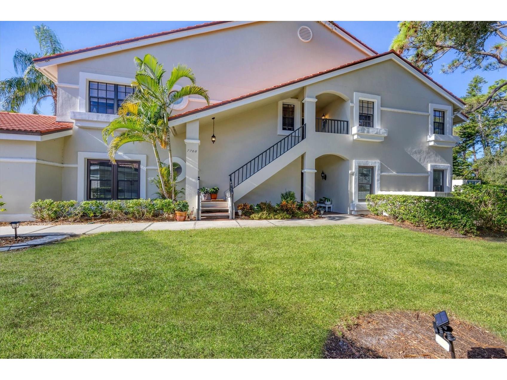 7768 Fairway Woods Drive Sarasota FL 34238 A4668745 image3