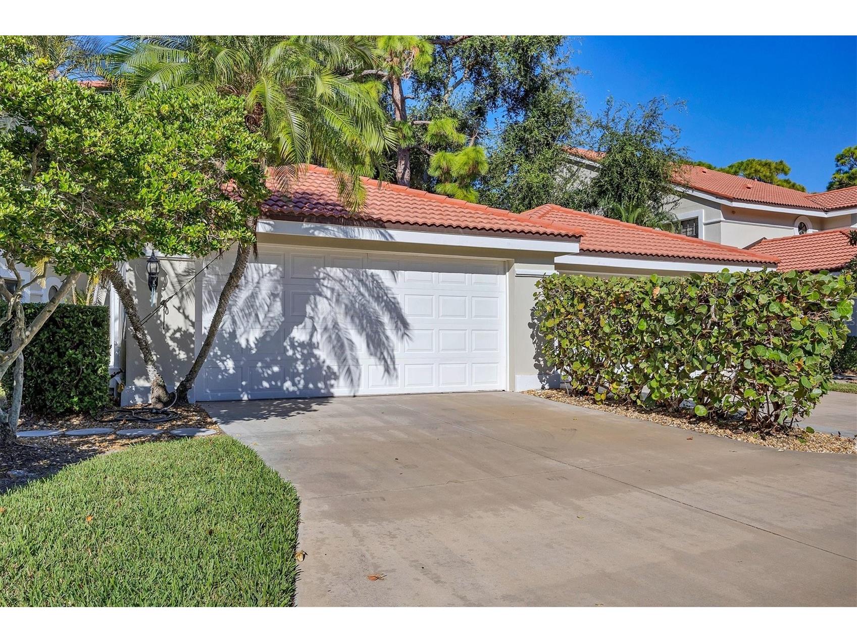 7768 Fairway Woods Drive Sarasota FL 34238 A4668745 image35