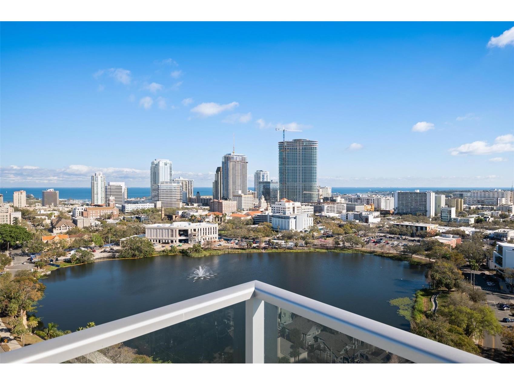 777 3rd Ave N #1403 Saint Petersburg FL 33701 TB8379797 image30