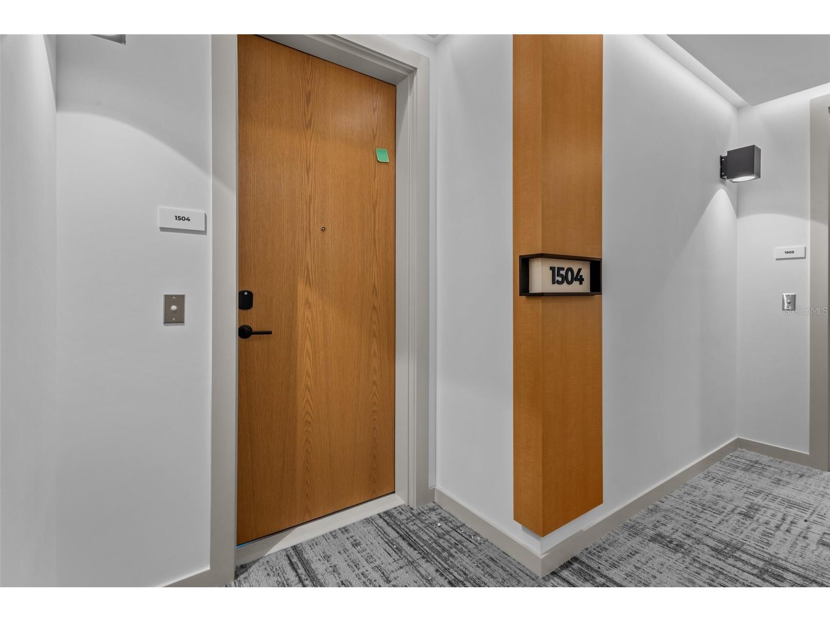 777 3rd Ave N #1504A Saint Petersburg FL 33701 TB8477061 image23