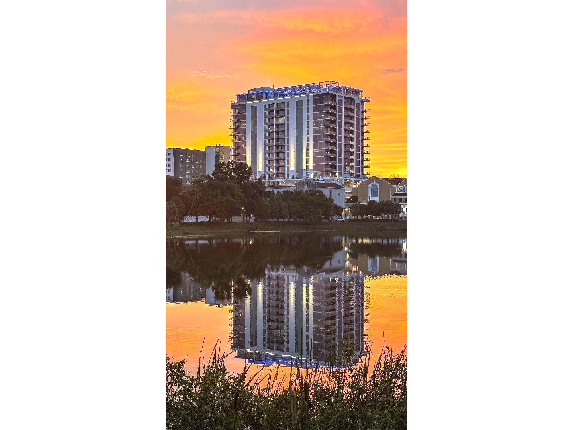 777 3rd Avenue N #1105 Saint Petersburg FL 33701 - TAMPA BAY & MIRROR LAKE TB8439088 image1