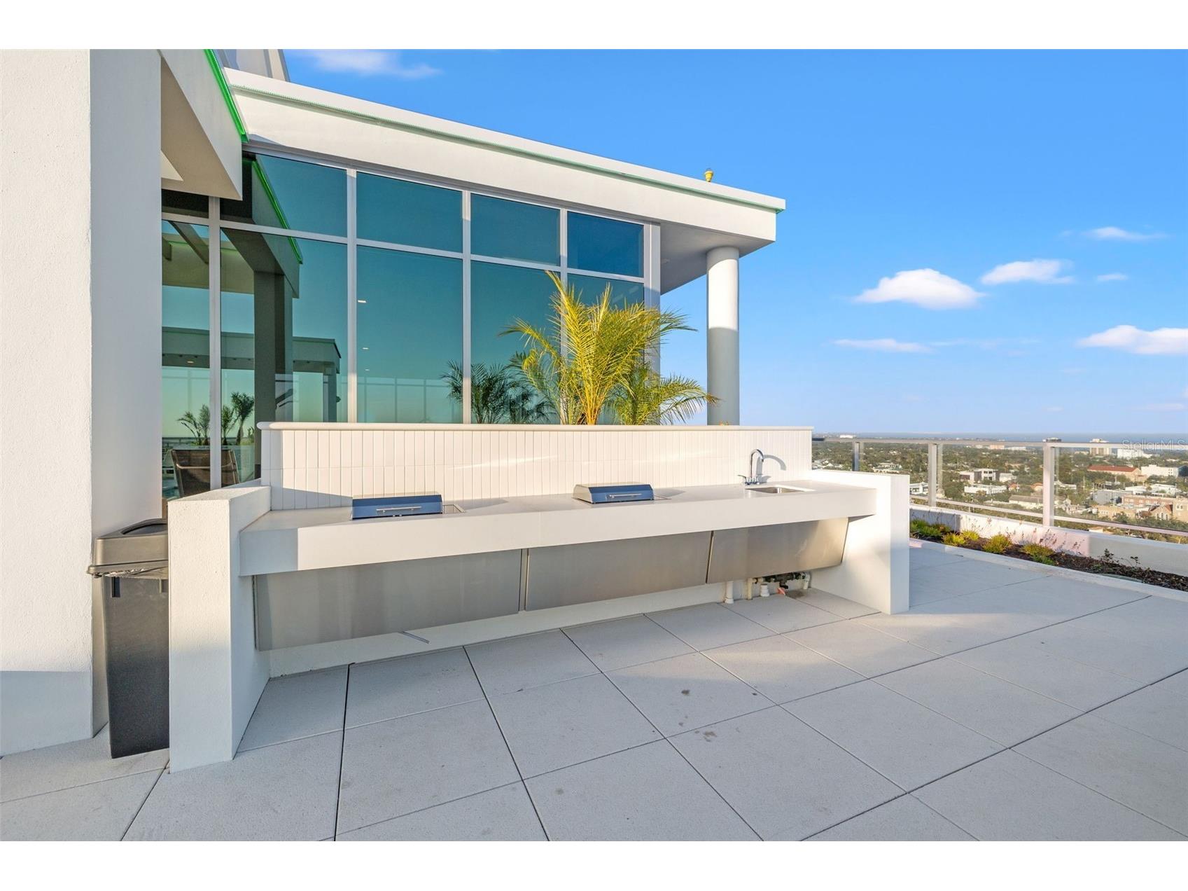 777 3rd Avenue N #1106 Saint Petersburg FL 33701 TB8464578 image44