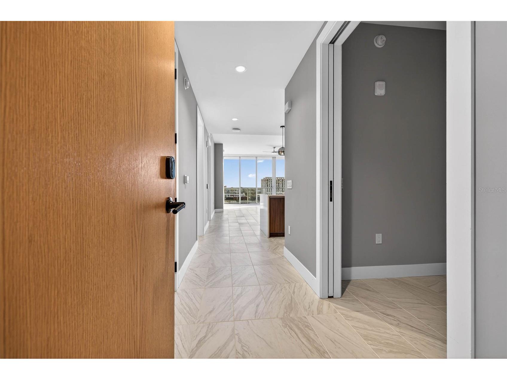 777 3rd Avenue N #1106 Saint Petersburg FL 33701 TB8464578 image5