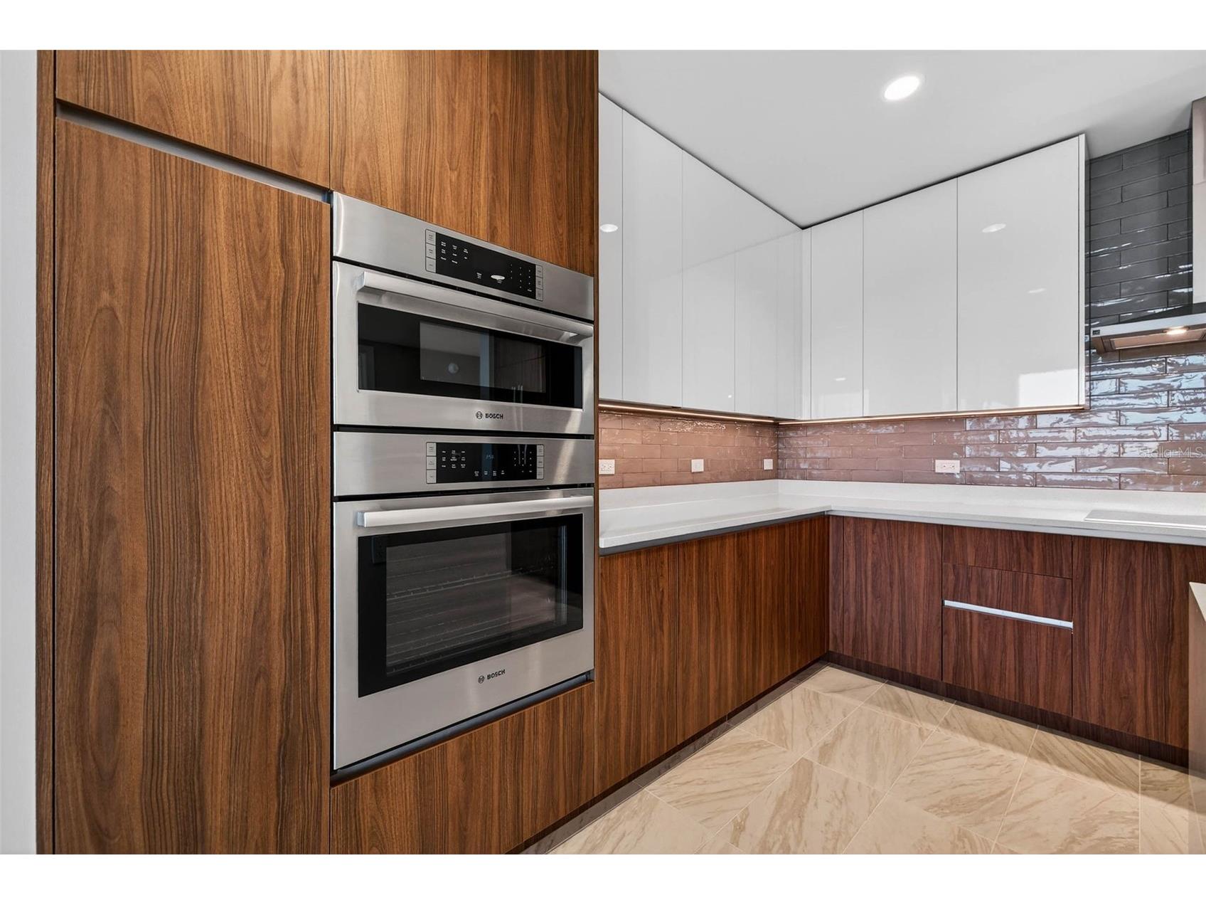 777 3rd Avenue N #1106 Saint Petersburg FL 33701 TB8464578 image9